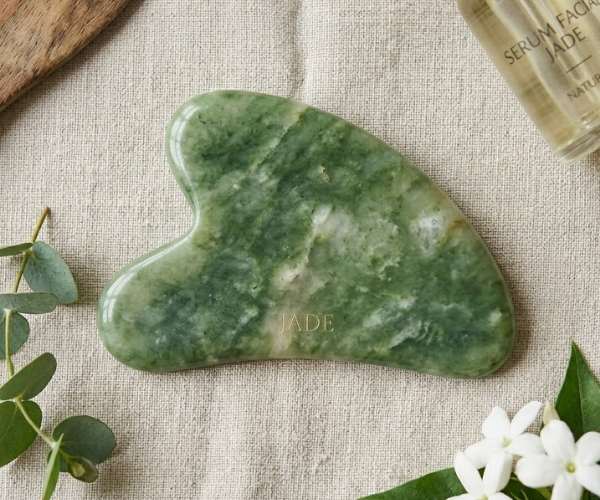 gua sha jade
